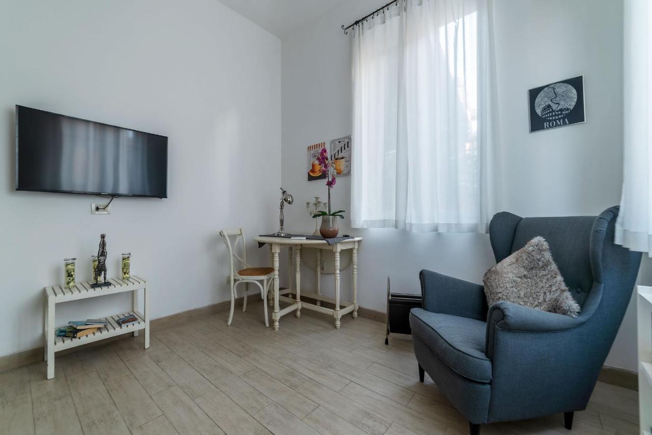 Penthouse Apartment With Terrace Close To Vatican Rome Exterior photo